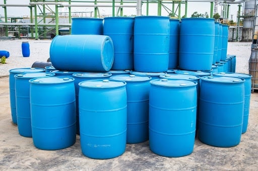 55 Gallon Plastic Water Storage Barrel - Also Used for Chemical Drums and  Oil Barrels, Long-Term